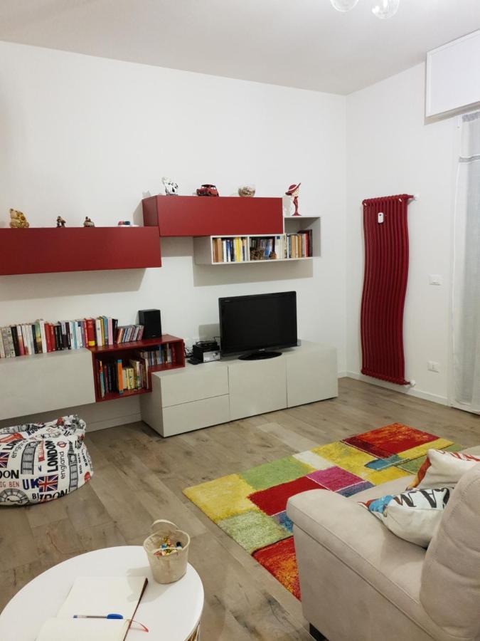 卡斯泰纳索A Casa Di Elsa公寓 外观 照片