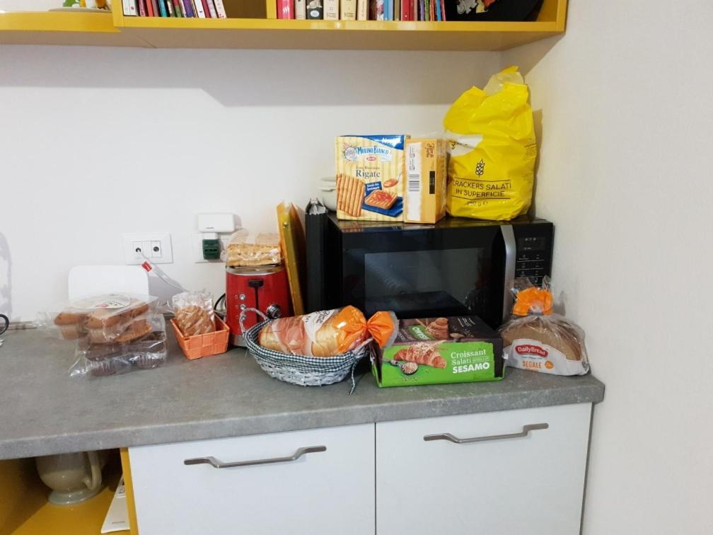 卡斯泰纳索A Casa Di Elsa公寓 外观 照片
