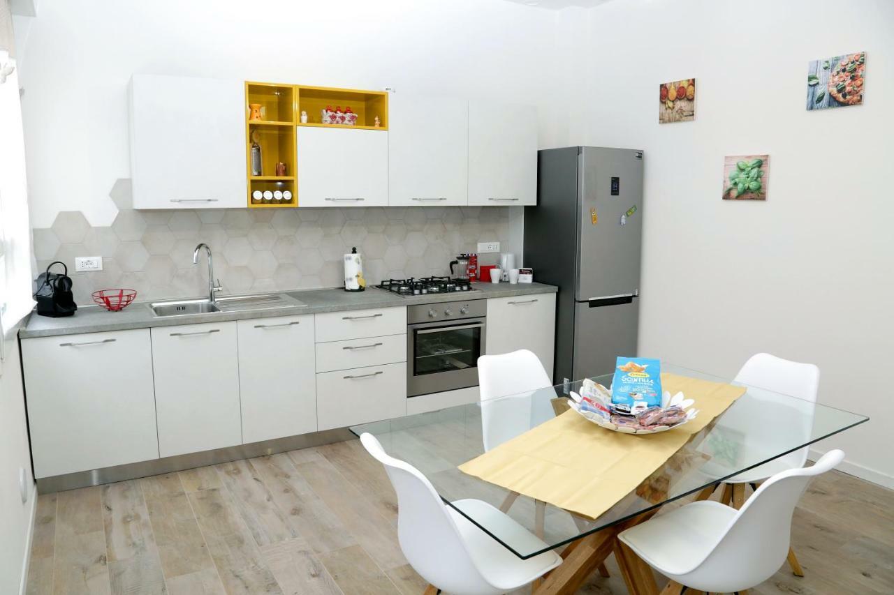卡斯泰纳索A Casa Di Elsa公寓 外观 照片